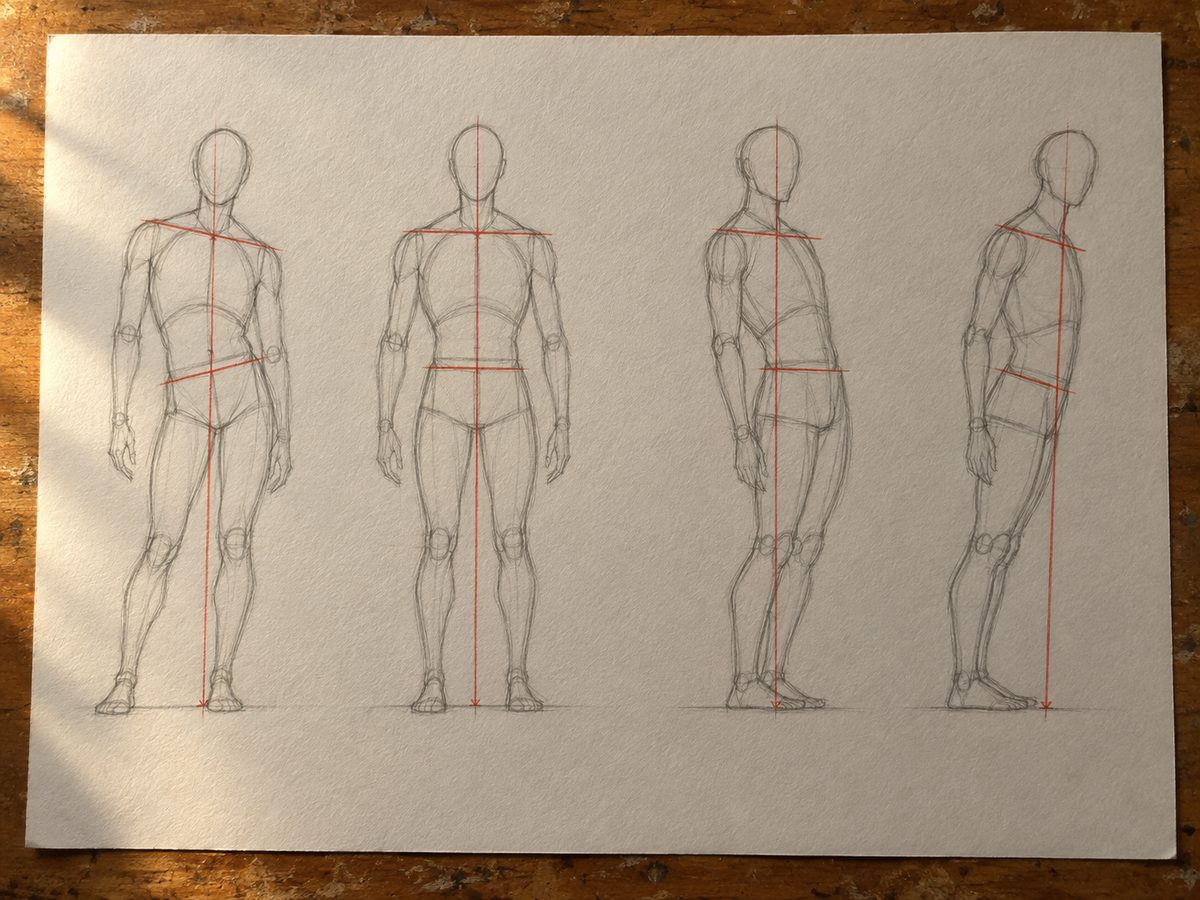 Quatre mannequins de construction avec ligne d'épaules, ligne de hanches et fil à plomb tracés en rouge, chacun avec une répartition du poids différente